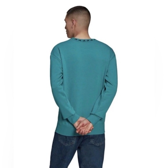 Adidas Men’s Real Madrid Icon Crew Sweatshirt Size L - Picture 3 of 9